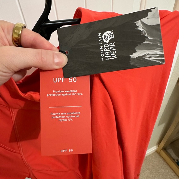 Mountain Hardwear women’s Quarter zip - Picture 3 of 6